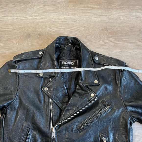 Bonus Genuine Leather Jacket - Picture 9 of 12